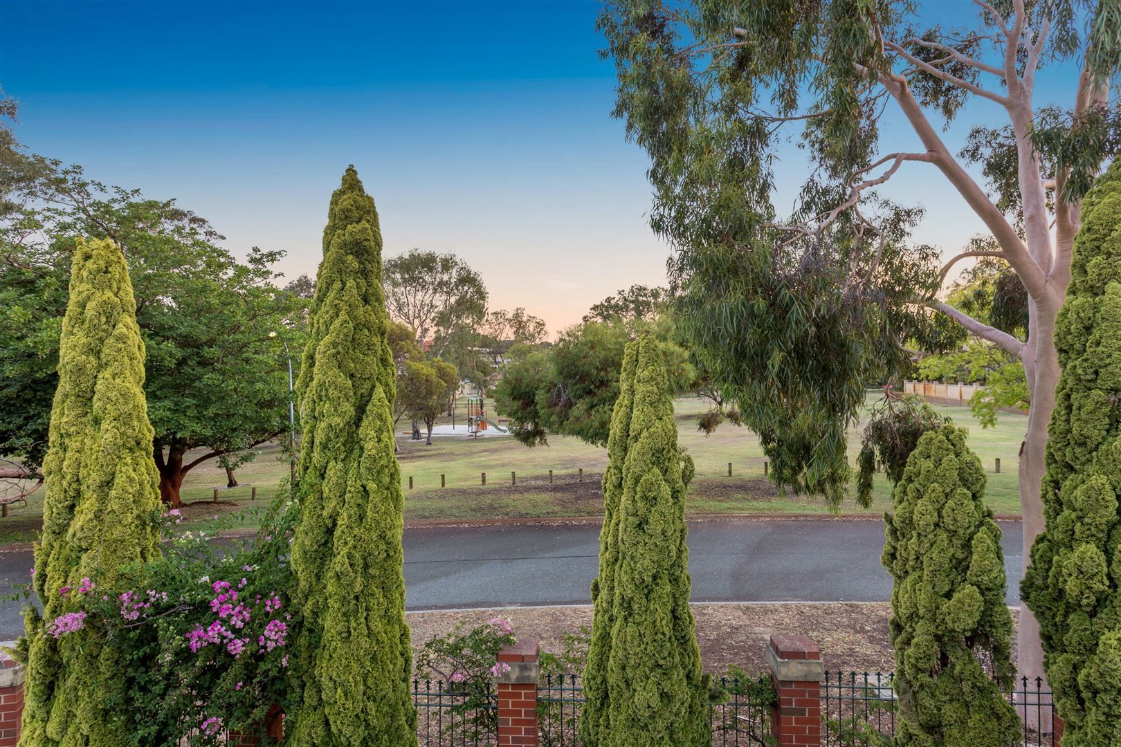 21 Paterson Gardens, Winthrop WA 6150, Image 2