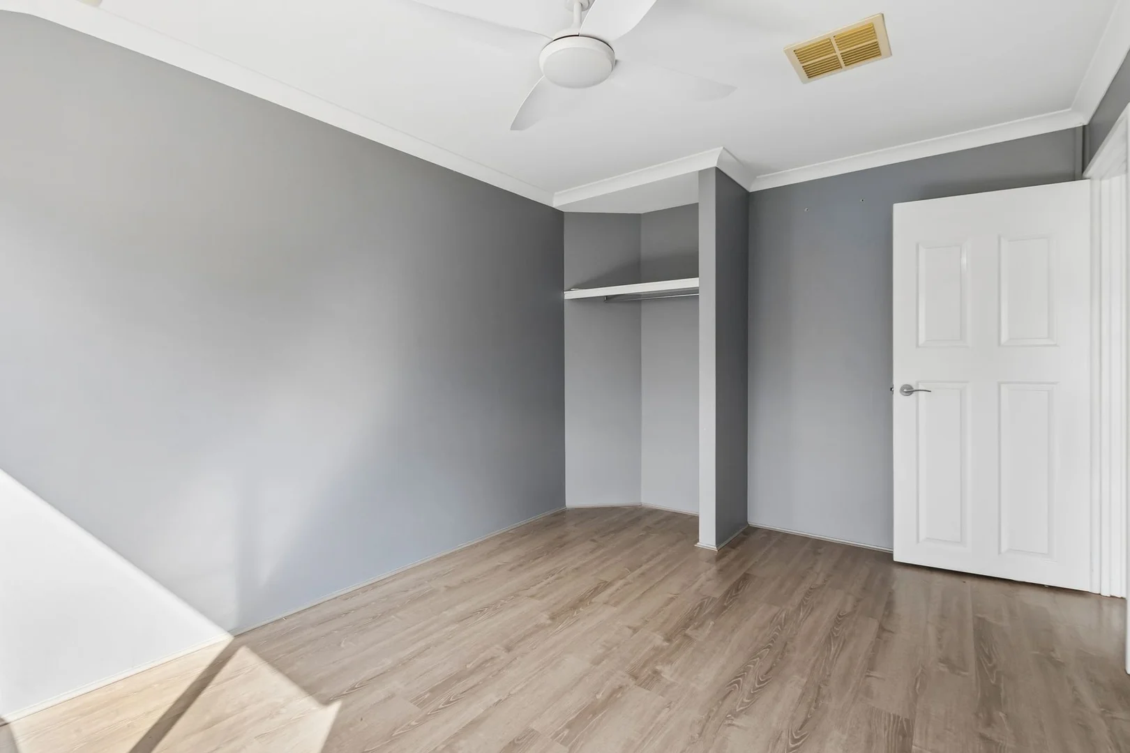 Additional image 22 of 24 Whimbrel Parade, Bennett Springs WA 6063