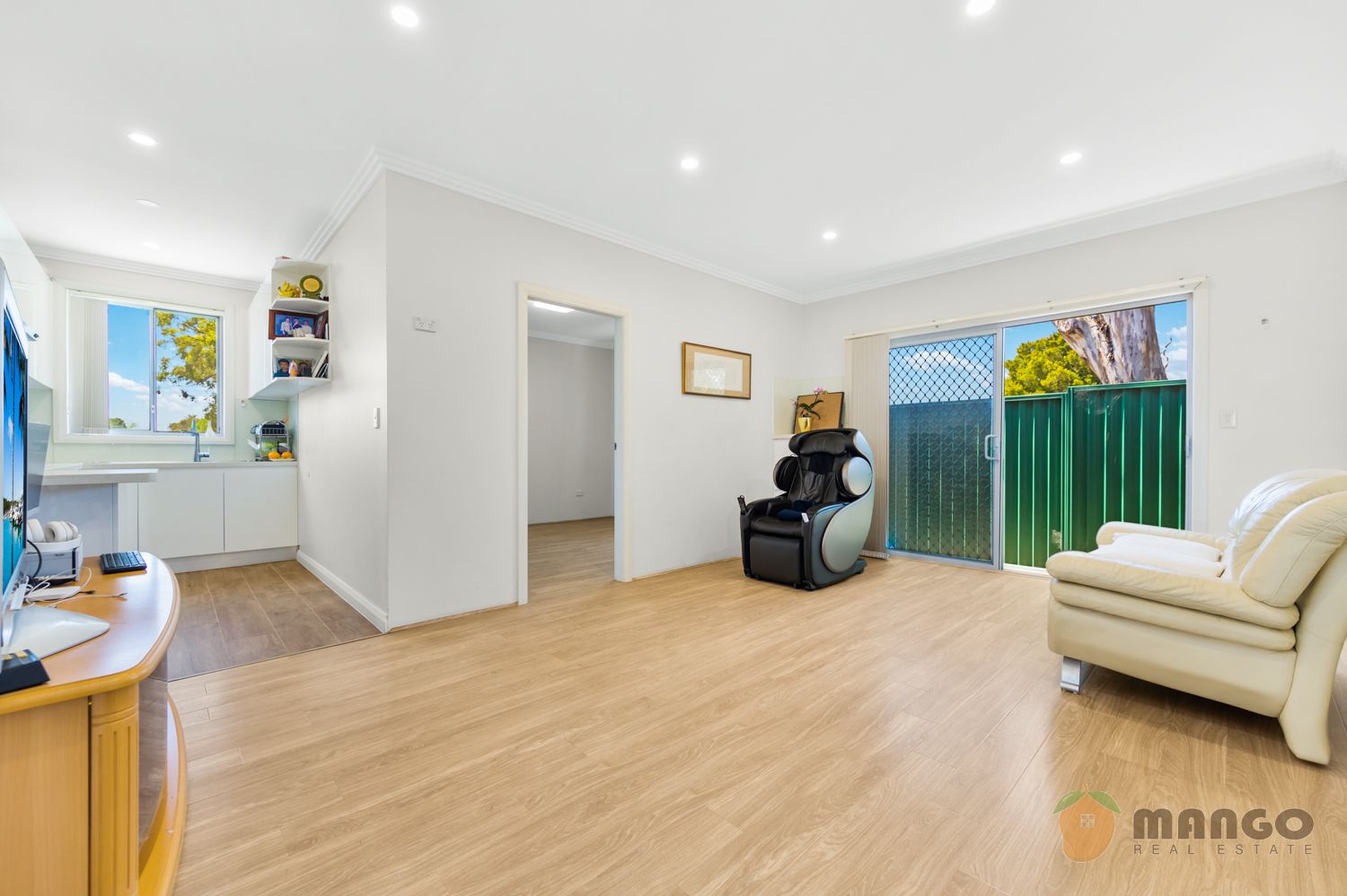 2 bedrooms Villa in 23a New England Drive KINGSGROVE NSW, 2208