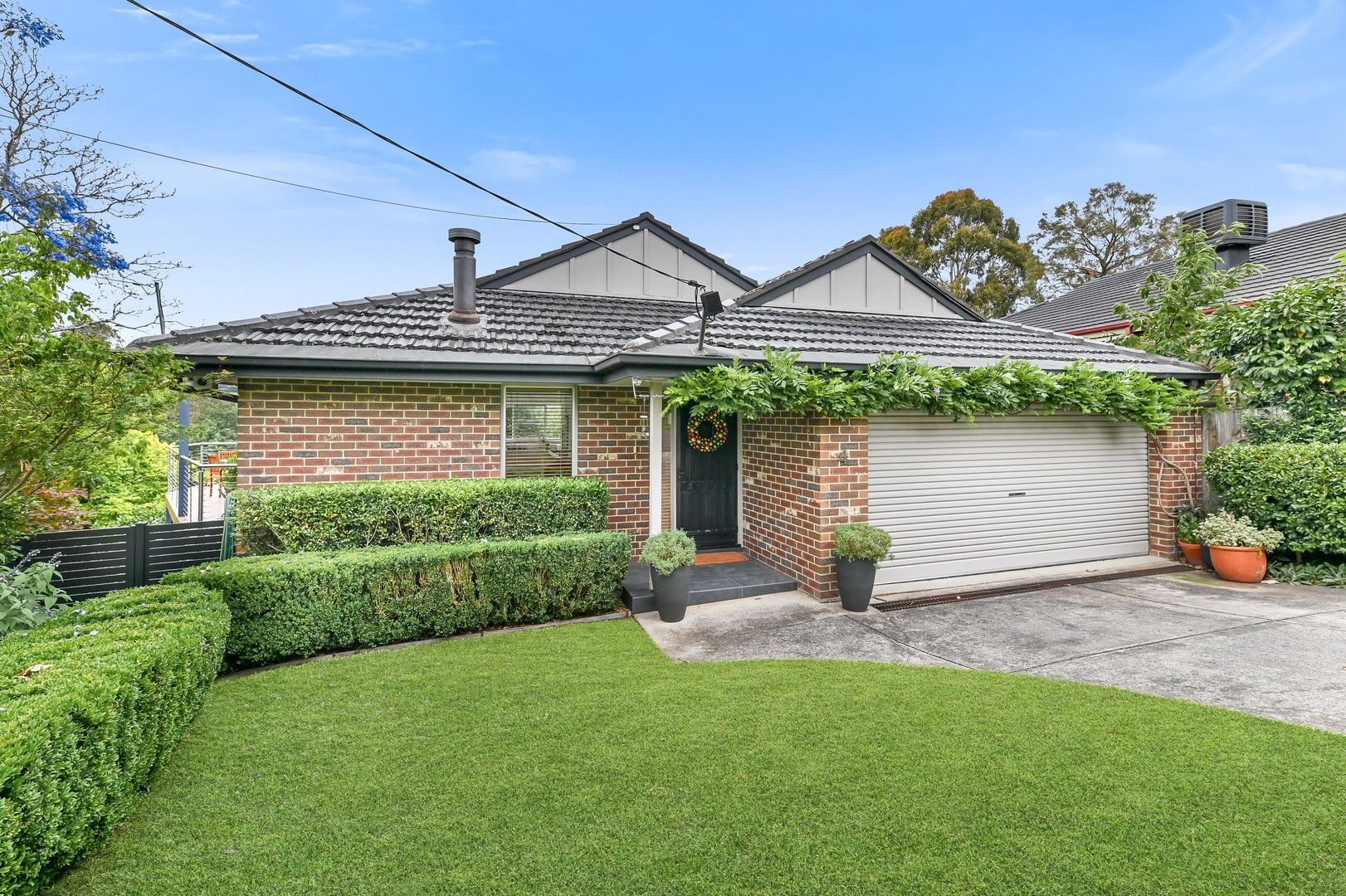 4 Palm Court, Mount Waverley VIC 3149, Image 1