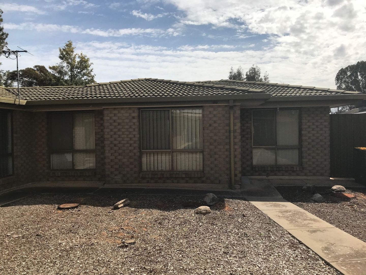 3 22 Fourteenth Street Gawler South Sa 5118 House For Rent 250 Domain