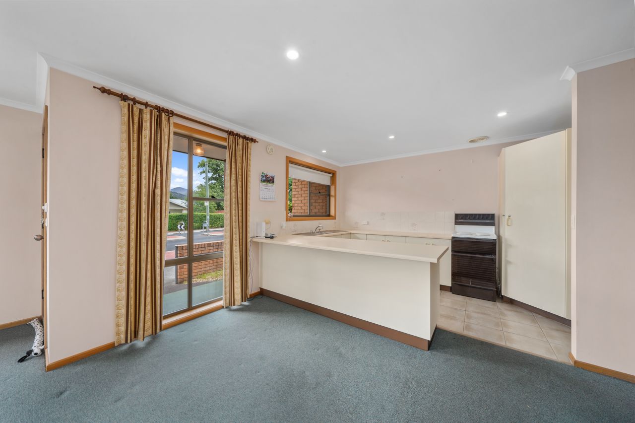 2/61 Street, New Norfolk TAS 7140 House For Rent 330 Domain