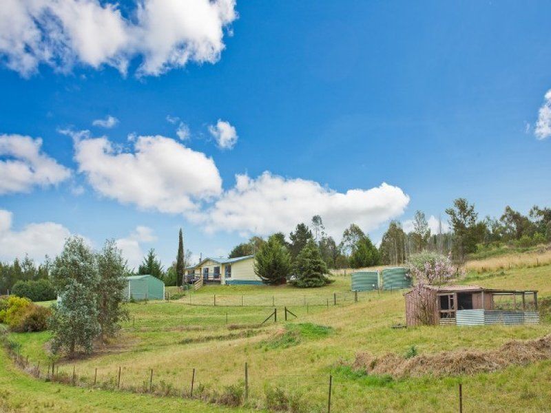 20 Ticehurst Close, TOOTHDALE NSW 2550, Image 2