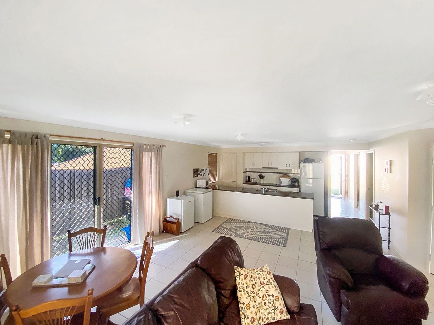 15 Bishop Drive, Miles QLD 4415, Image 2