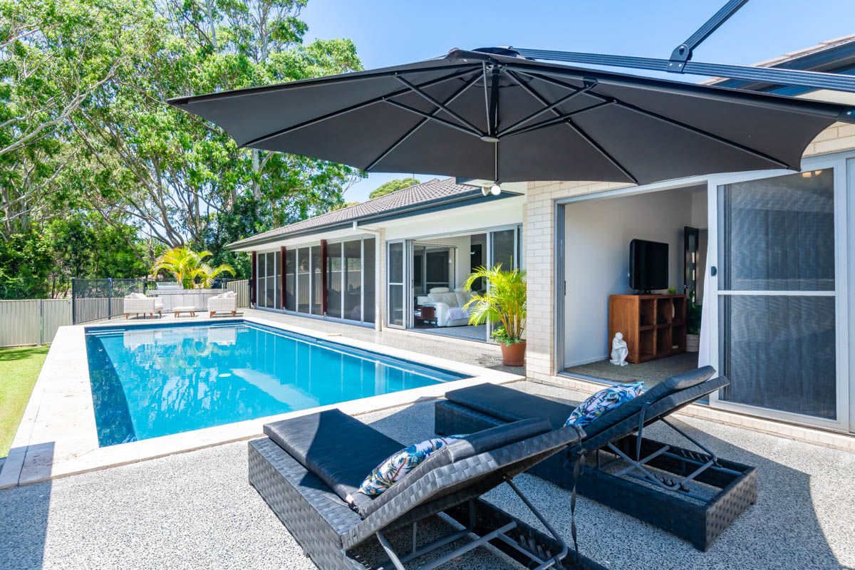 14 Vista Close, Woolgoolga Property History & Address Research Domain