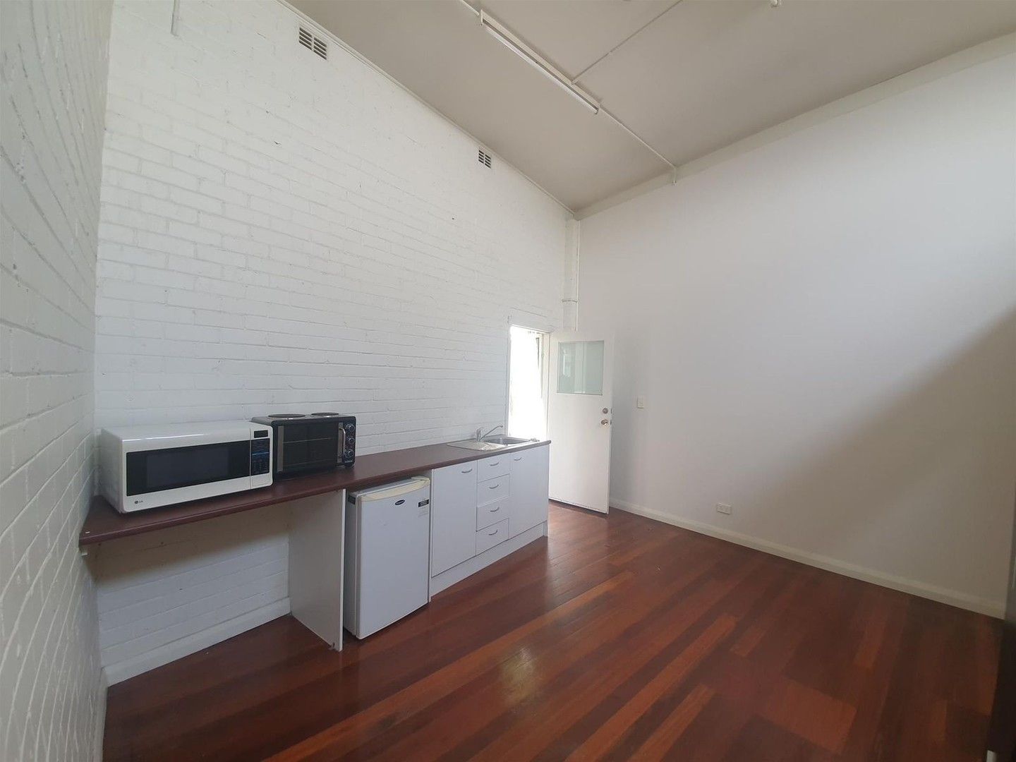 1/136 Street, Sydenham NSW 2044 Studio For Rent Domain