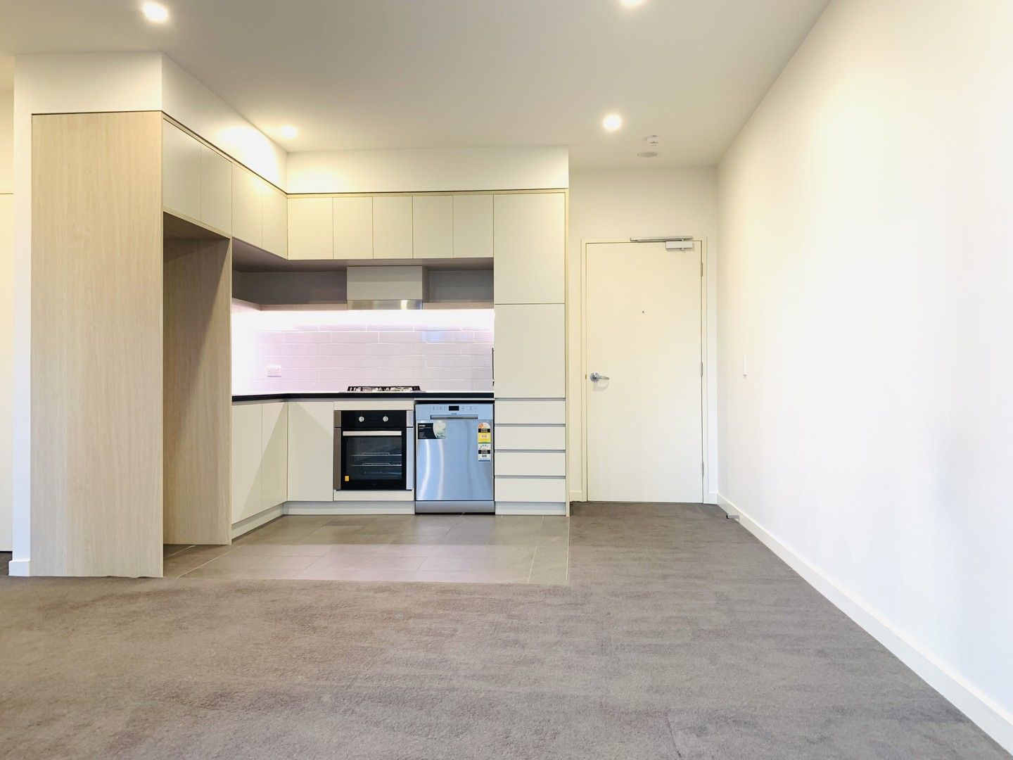 1 bedrooms Apartment / Unit / Flat in 202/101 Lord Sheffield Circuit PENRITH NSW, 2750