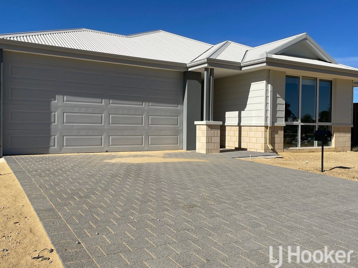 4 bedrooms House in 28 Setosa Drive FORRESTFIELD WA, 6058
