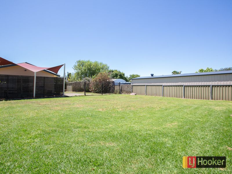 14 Baird Crescent, South Tamworth NSW 2340 House For Rent Domain