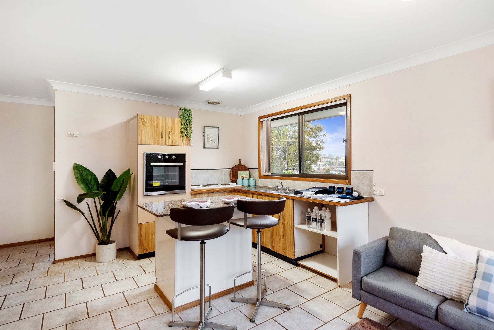 1/54 Seaview Avenue, Port Macquarie NSW 2444, Image 1