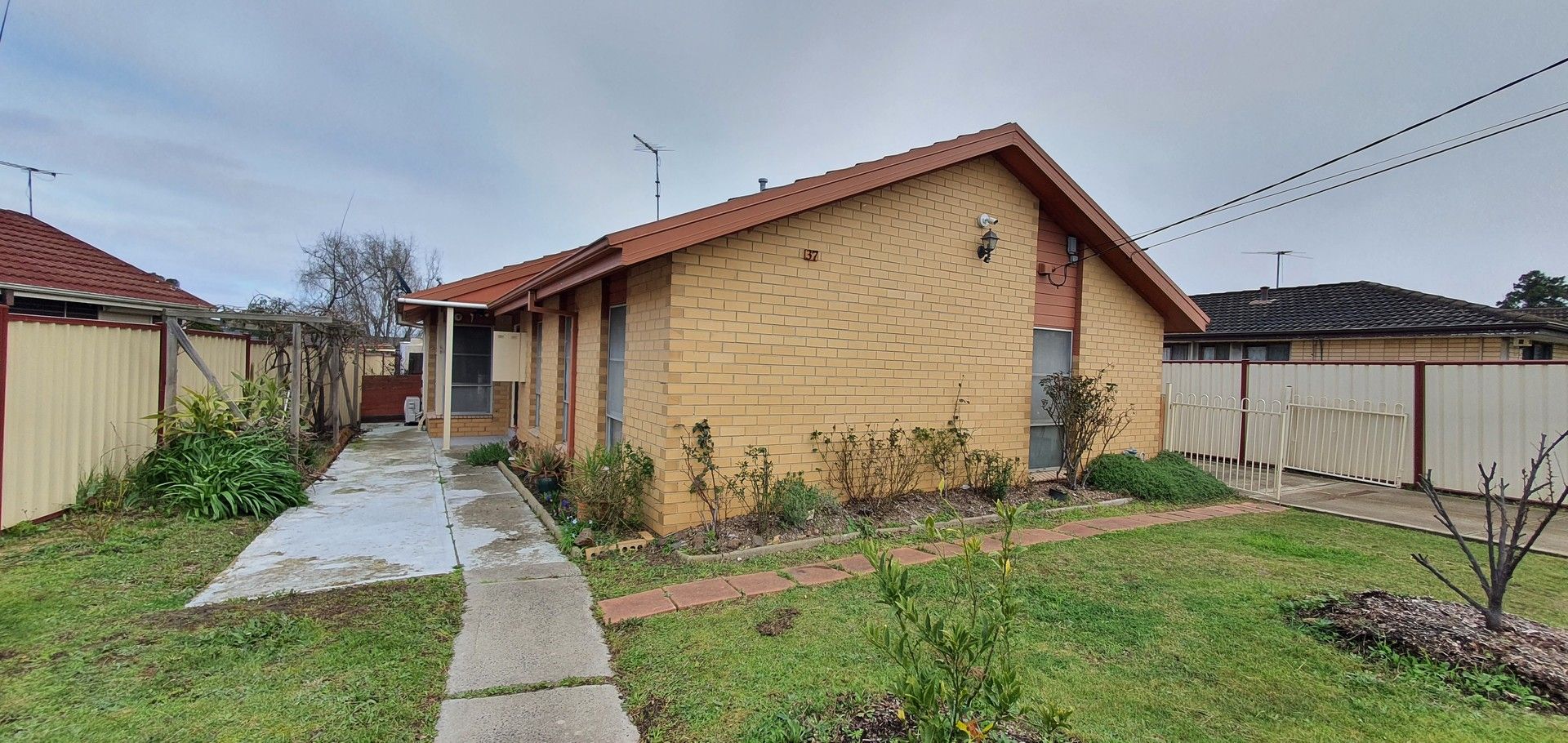37 Taggerty Crescent, Meadow Heights VIC 3048, Image 0