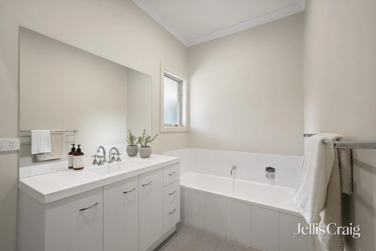 Additional image 12 of 12 Valley Road, Seville VIC 3139