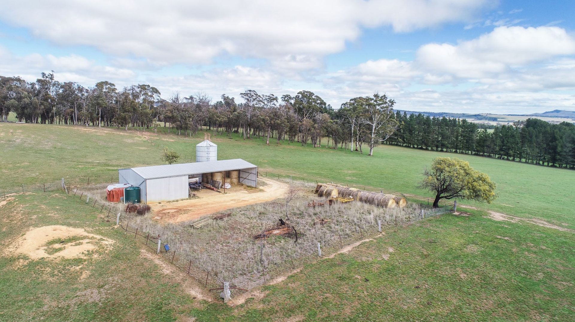 216 McKellars Lane, Hobbys Yards NSW 2795, Image 2