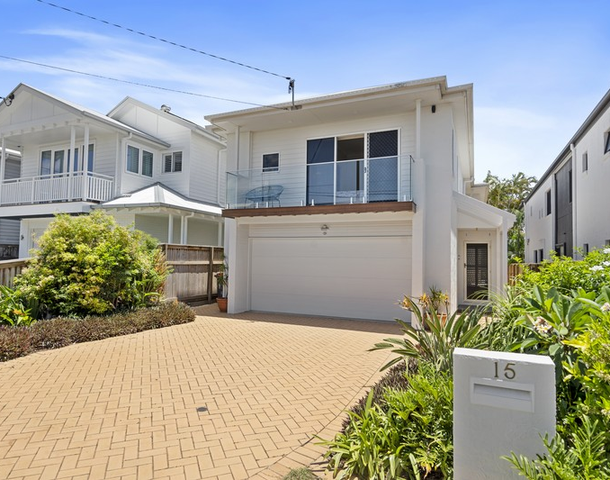15 Stewart Parade, Manly QLD 4179