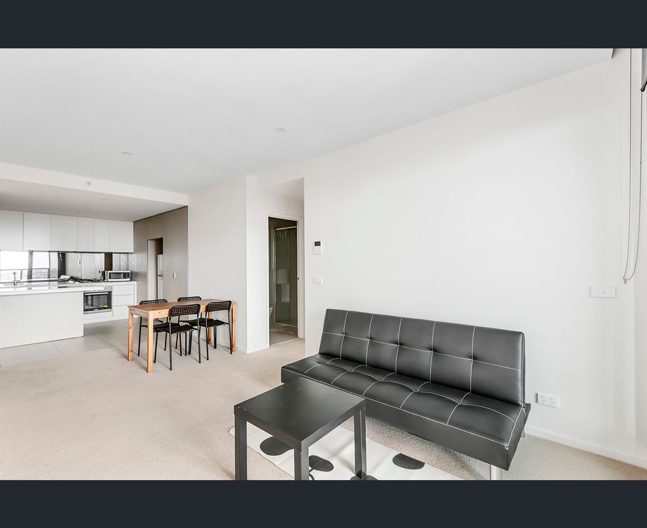 2 bedrooms Apartment / Unit / Flat in 1705/68-70 Dorcas Street SOUTHBANK VIC, 3006