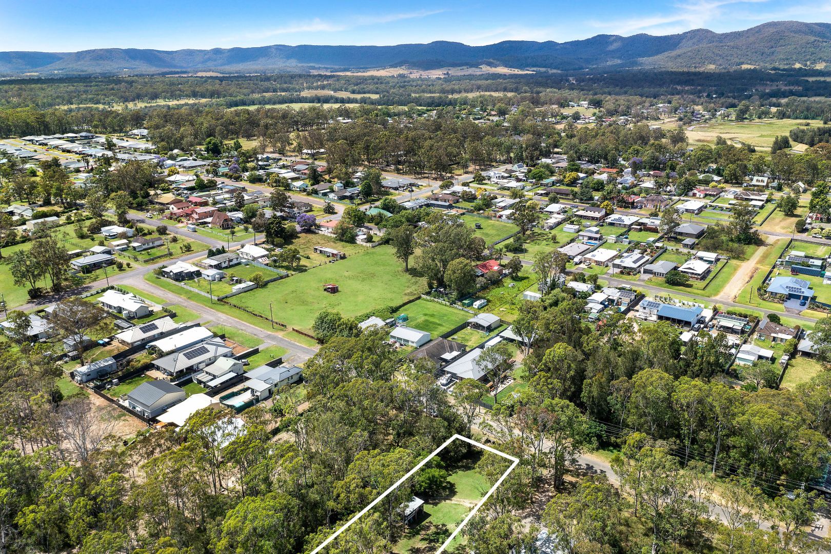 26 Hunter Street, Ellalong NSW 2325 Domain