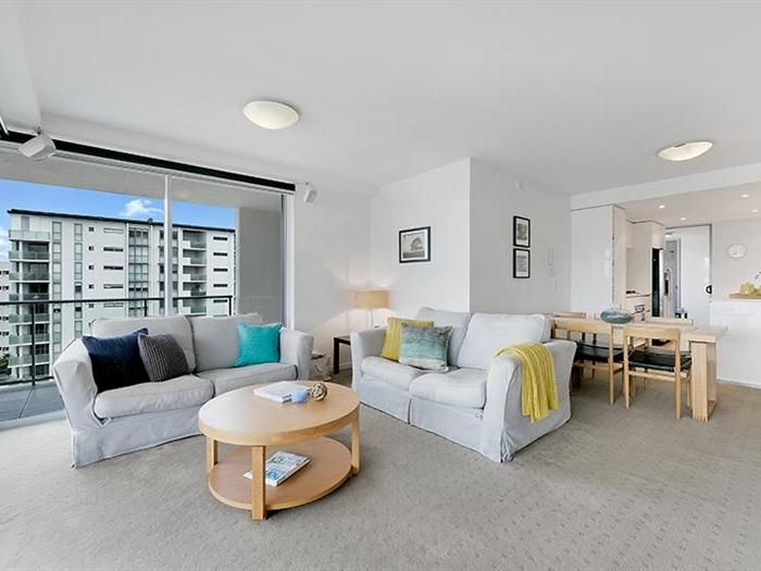 3 bedrooms Apartment / Unit / Flat in 30/15 Walsh Street MILTON QLD, 4064