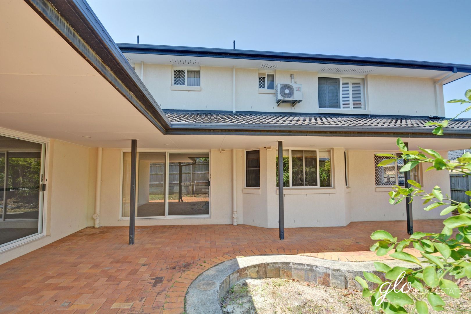 4 Pirra Close, Eight Mile Plains QLD 4113 House For Rent 900 Domain