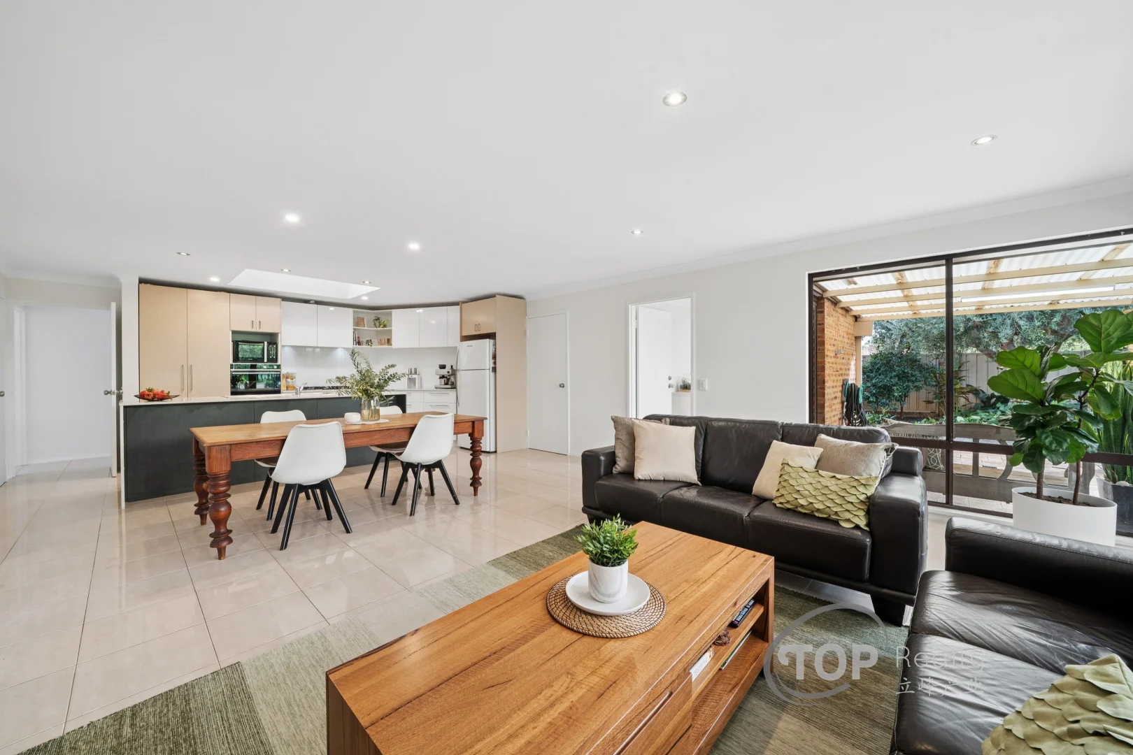 Additional image 11 of 8 Hertford Close, Bull Creek WA 6149