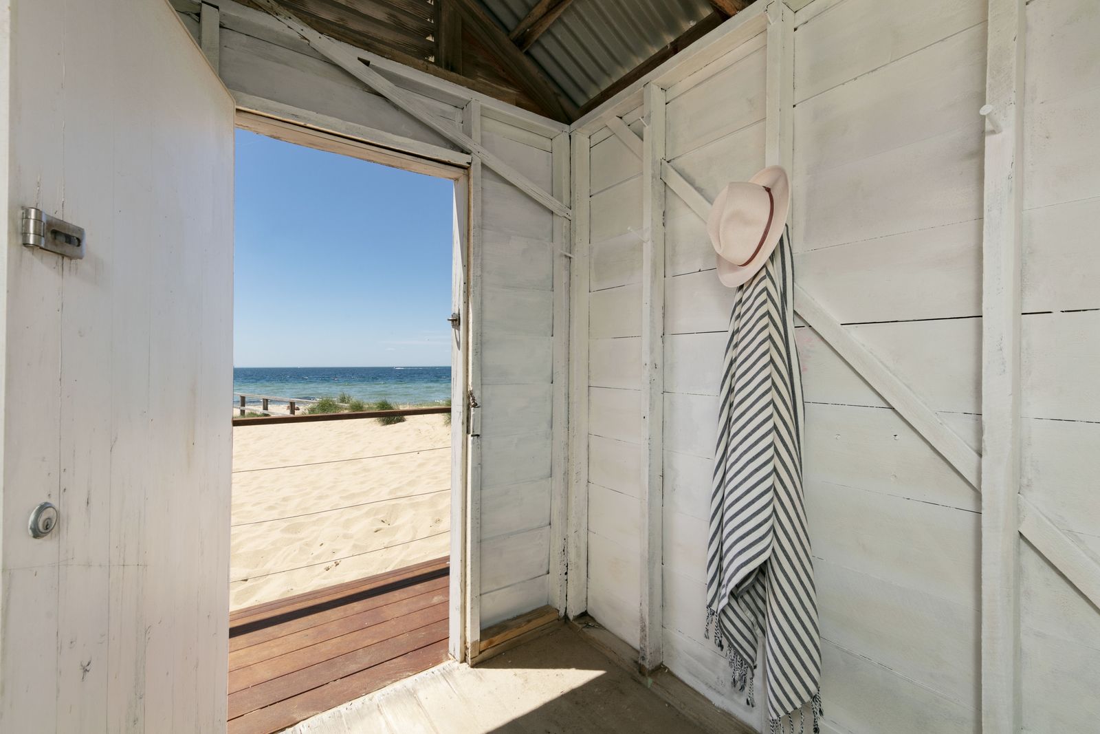 Bathing Box 1 Point King Road, Portsea VIC 3944, Image 1