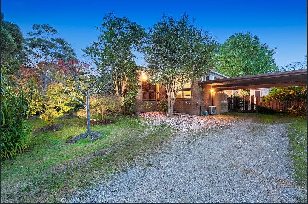 7 Raymond Court, Ringwood East Property History & Address Research