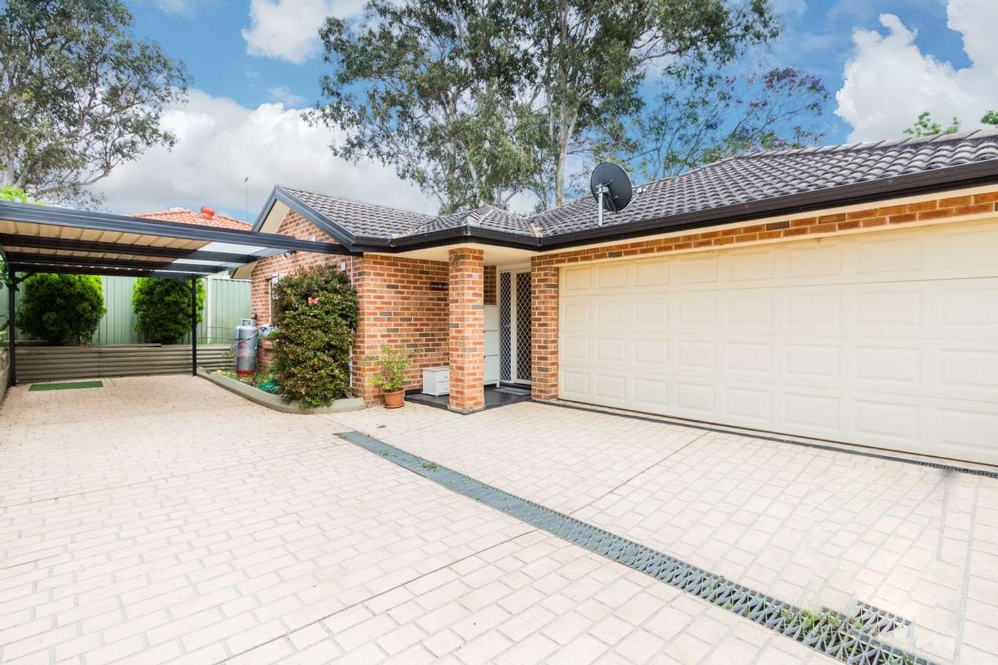 4/14 Tungarra Road, Girraween NSW 2145 House For Rent Domain