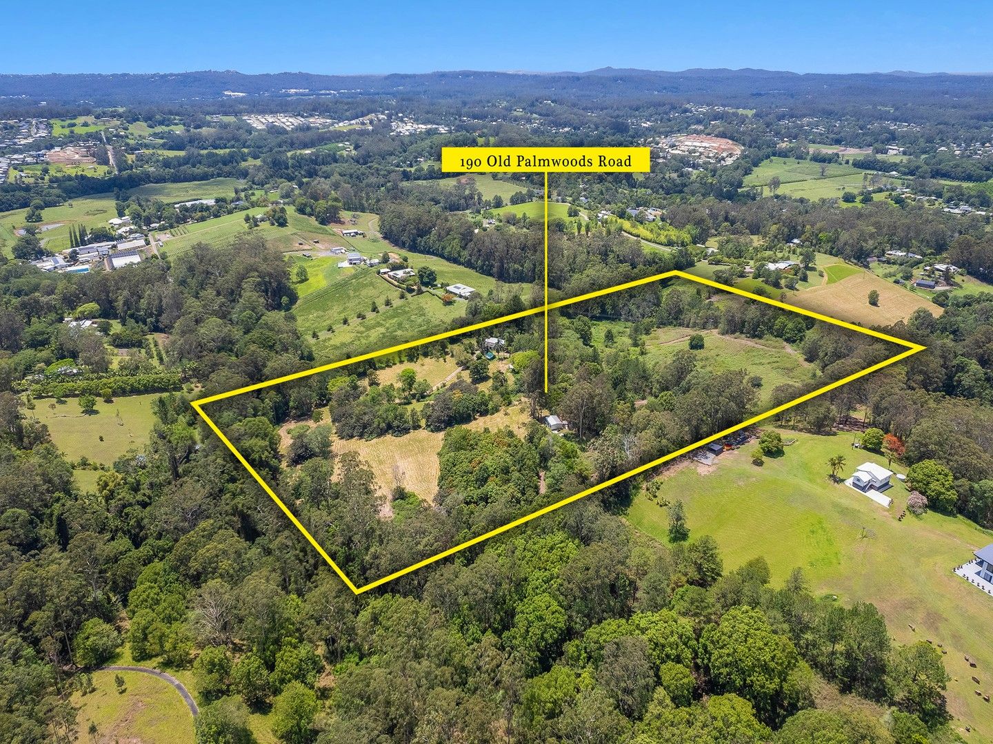 3 bedrooms House in 190 Old Palmwoods Road PALMWOODS QLD, 4555