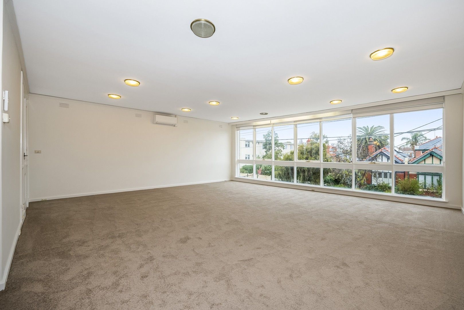 Unit 2/10 Avoca Ave, Elwood VIC 3184 Apartment For Rent Domain