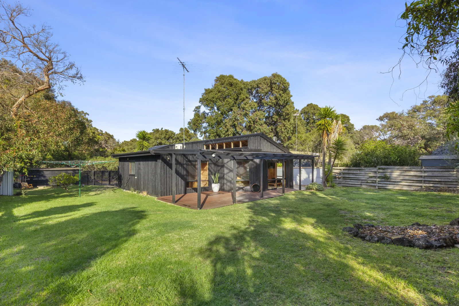 Additional image 18 of 28 Hopkins Street, Aireys Inlet VIC 3231