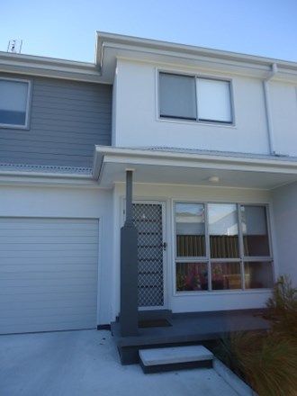 2 bedrooms Townhouse in 4/113 Cowper Street WALLSEND NSW, 2287