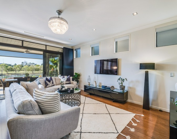 3002 The Boulevard , Carrara QLD 4211