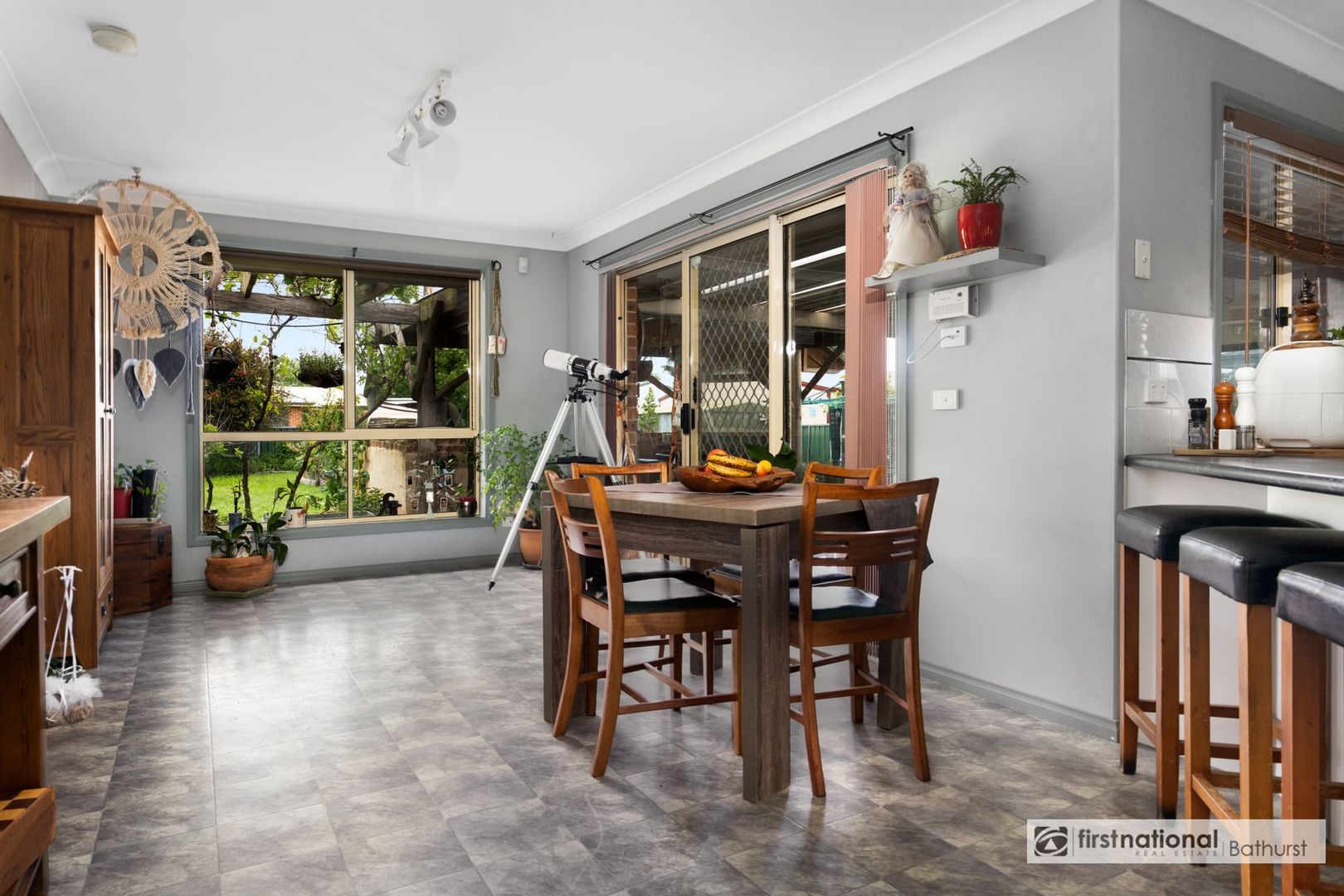 11 Lavis Place, Raglan NSW 2795, Image 2