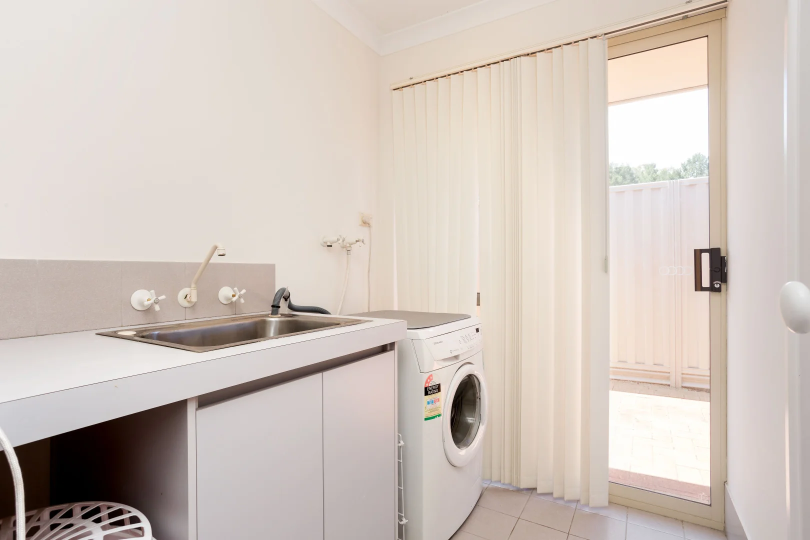 Additional image 14 of 24 Stellfox Close, Murdoch WA 6150