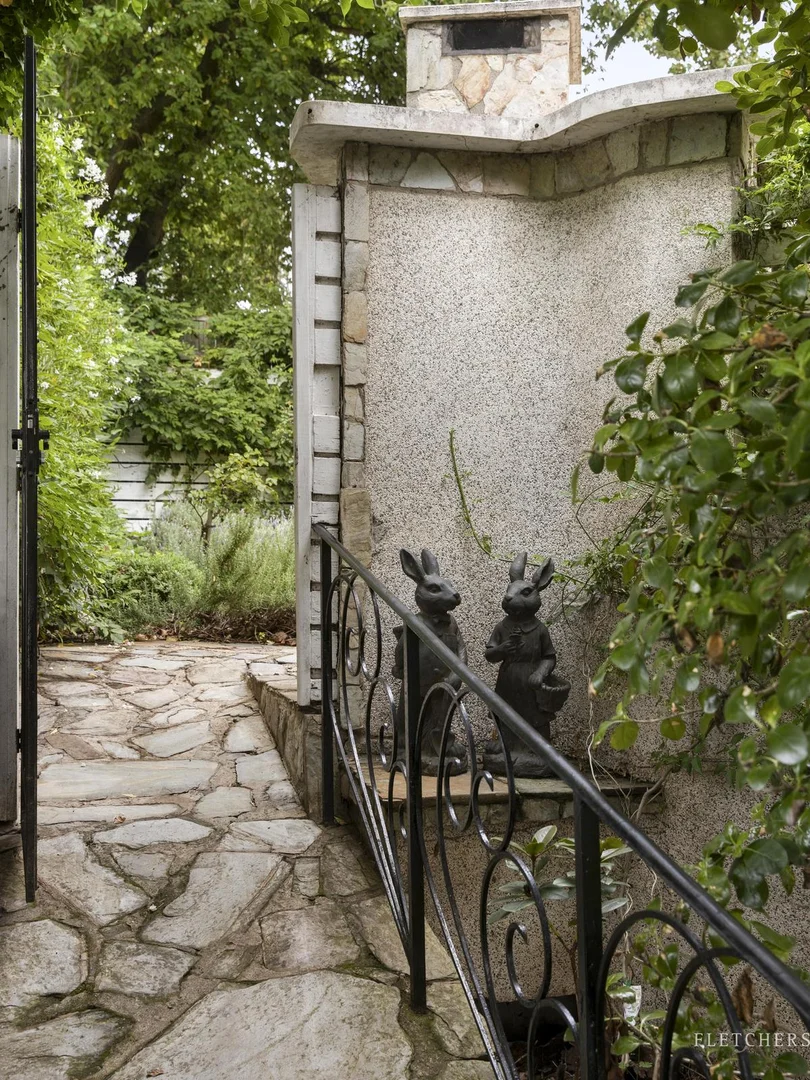 Additional image 18 of 10A The Nook, Balwyn North VIC 3104