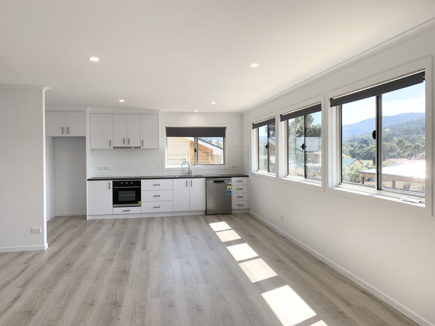 1/18 Lourdes Rise, TAS 7112 Apartment For Rent Domain