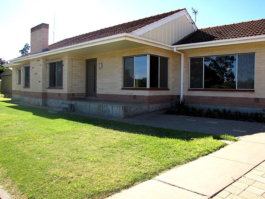 1 Sultana Street, Berri SA 5343 House For Rent 340 Domain