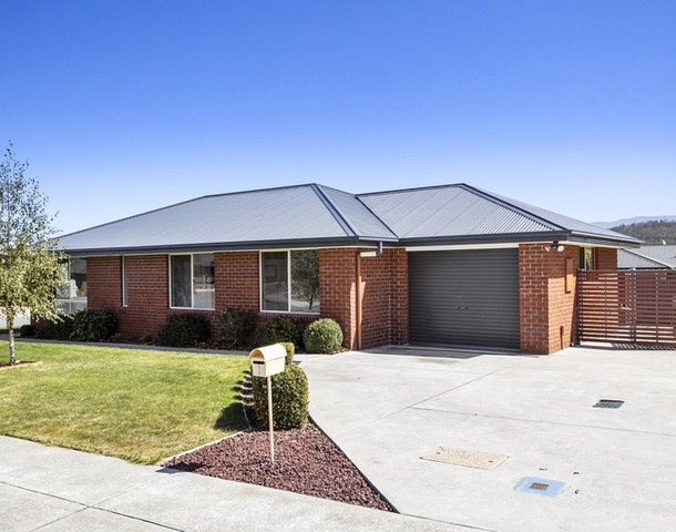 1 Highgrove Road, Rokeby TAS 7019