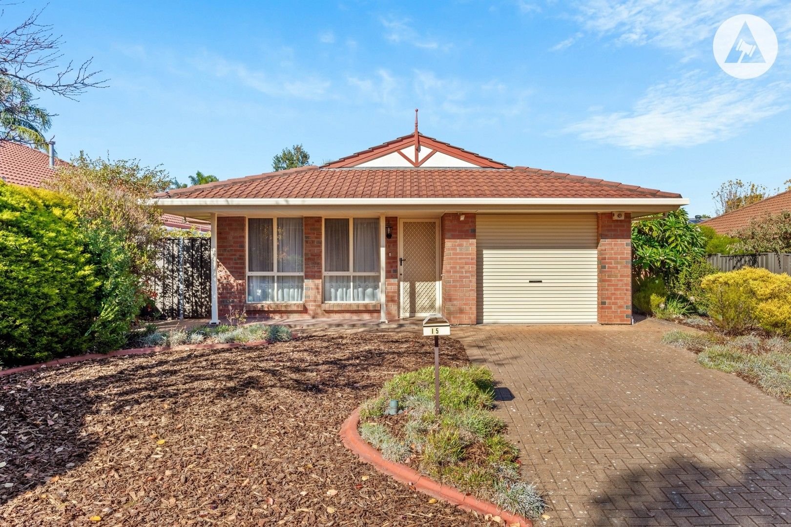 15 Dover Court, Dover Gardens SA 5048, Image 0