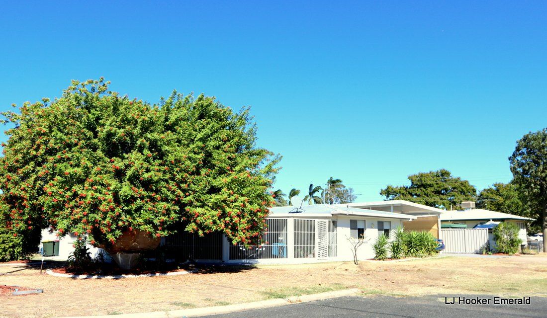 3 bedrooms House in 16 Old Airport Drive EMERALD QLD, 4720