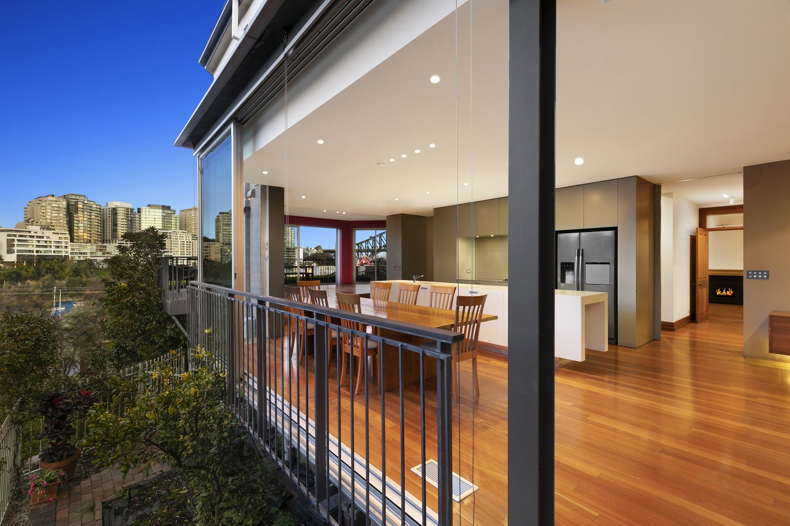 38 Bay View Street, Lavender Bay NSW 2060, Image 2