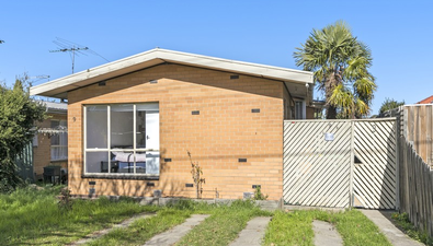 Picture of 1/9 Waveney Street, ST ALBANS VIC 3021