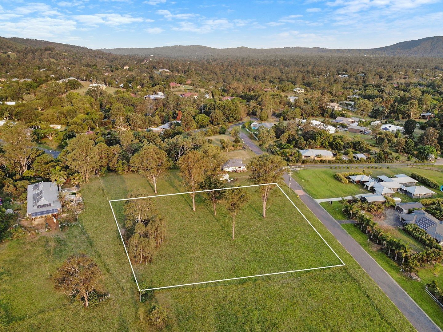 4 Reiners Road, Samford Valley QLD 4520, Image 1