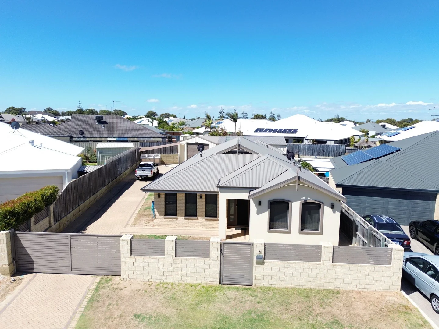 Additional image 22 of 3 Dichondra Pass, Halls Head WA 6210