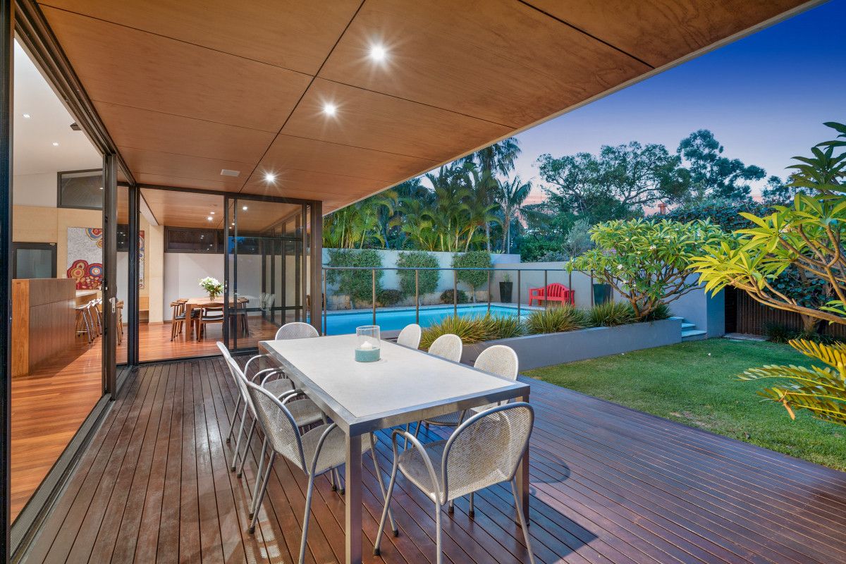 39 Viking Road, Dalkeith WA 6009, Image 0