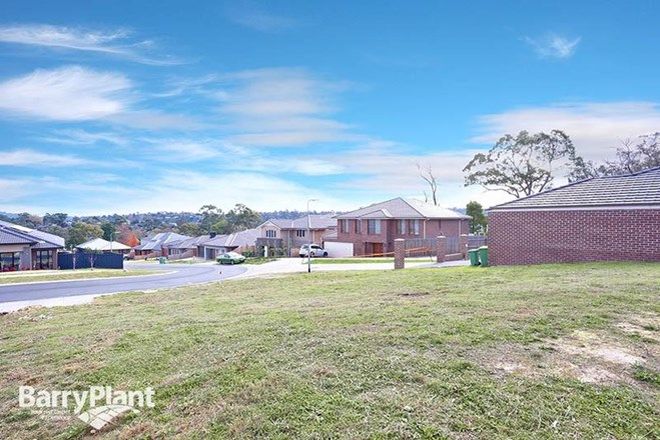 Picture of 37 Tiverton Circuit, MOOROOLBARK VIC 3138