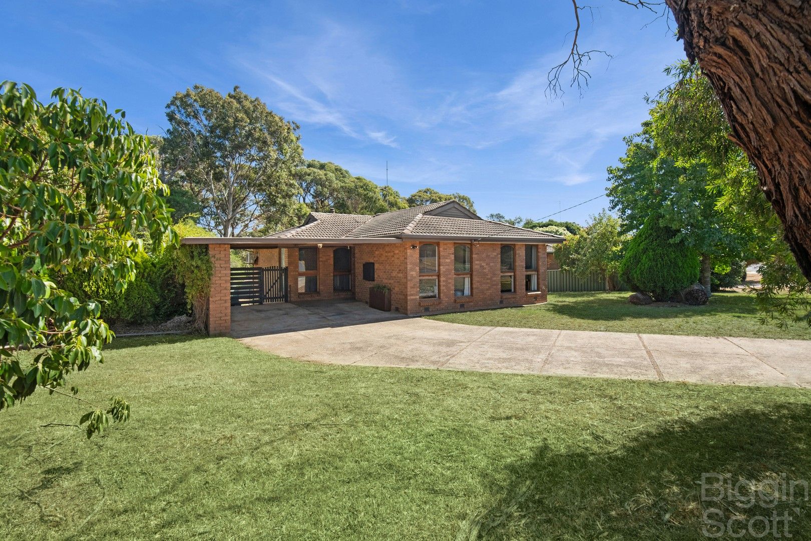 2 Hyde Park Road, Creswick VIC 3363, Image 0