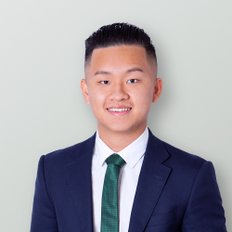 Ming Kuo, Sales representative