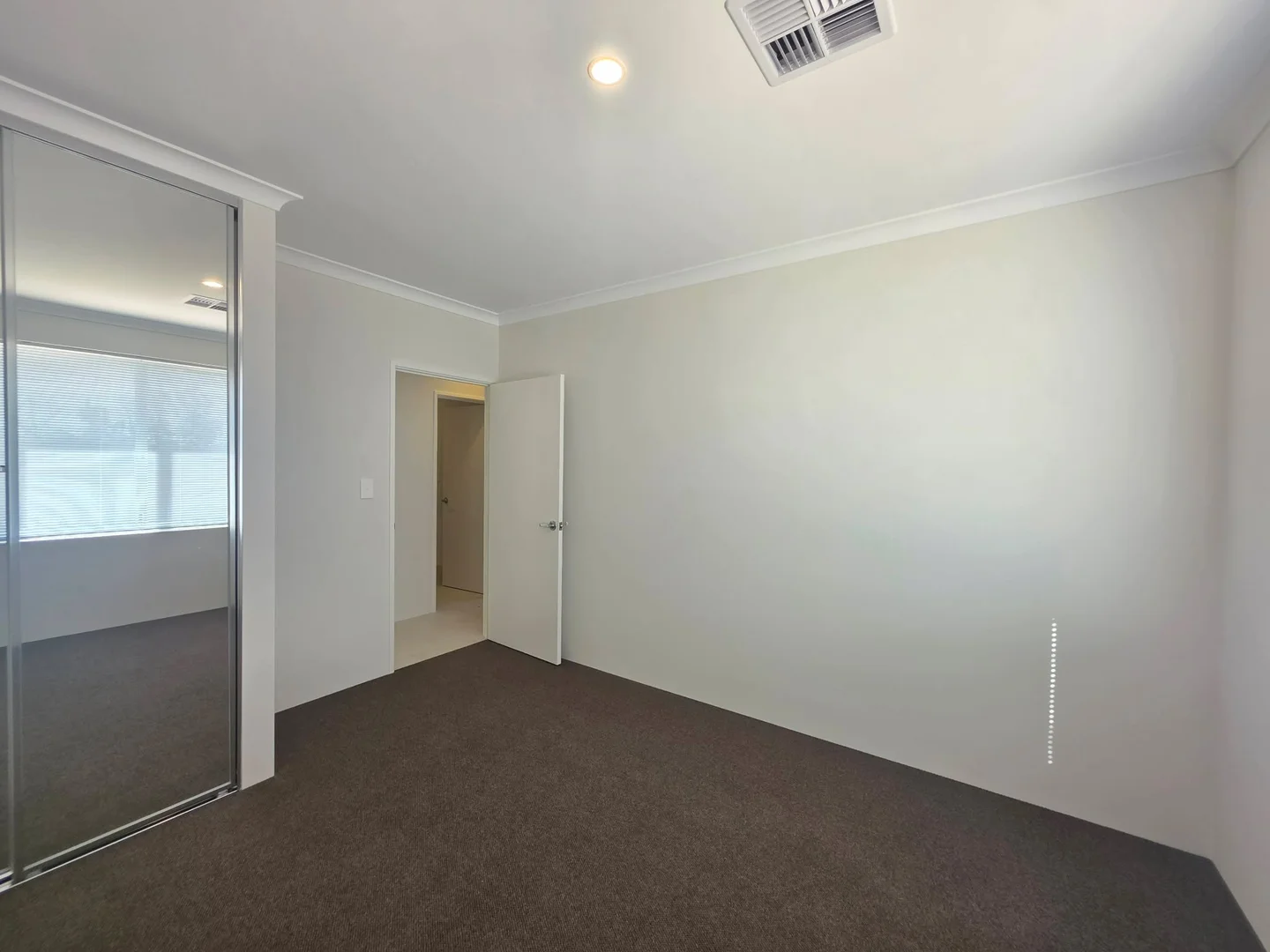 Additional image 11 of 61 Deauville Approach, Madora Bay WA 6210