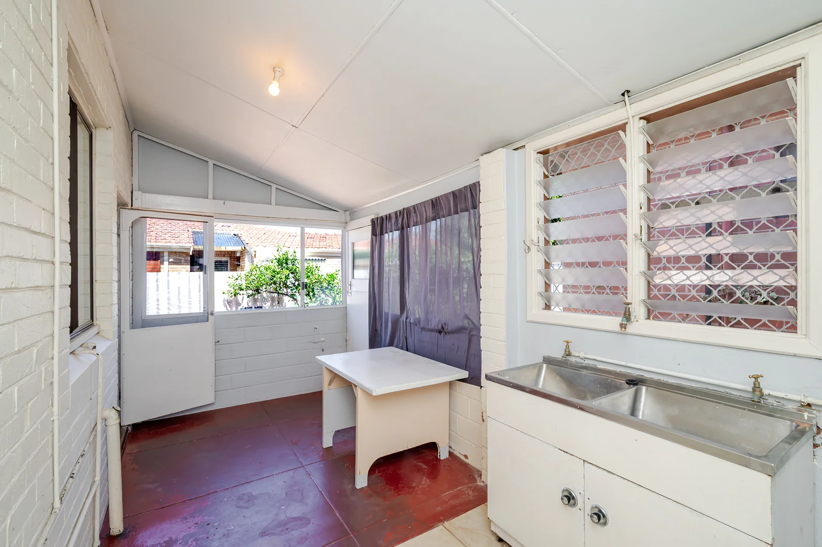 Additional image 14 of 1/327 Scarborough Beach Road, Woodlands WA 6018