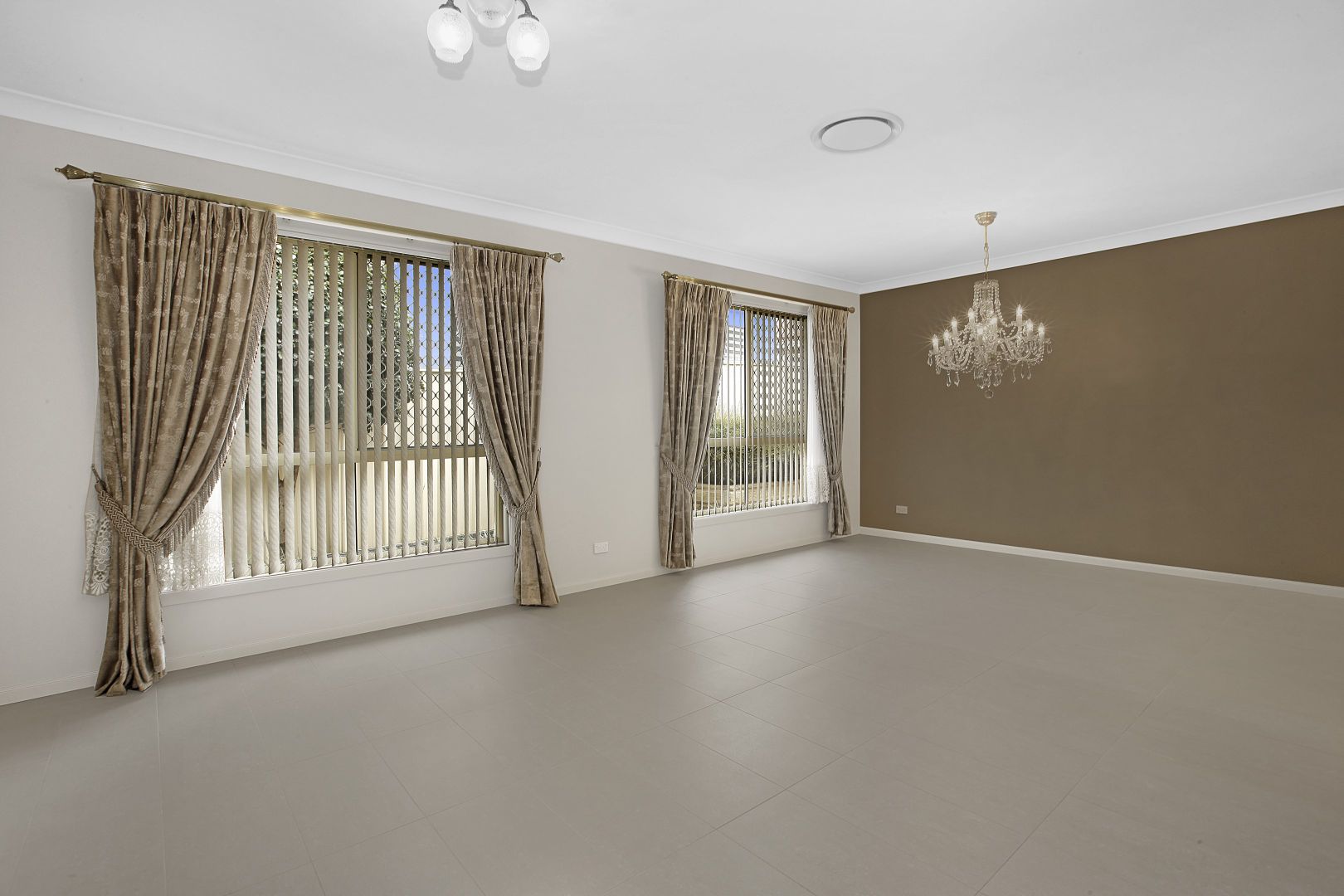 9 Feodore Drive, Cecil Hills NSW 2171, Image 1